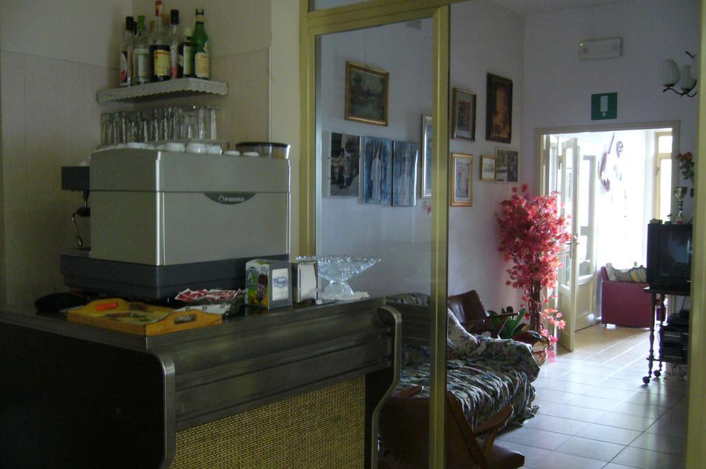 Albergo Villa Canapini تْشيانشانو  تيرمي المظهر الخارجي الصورة