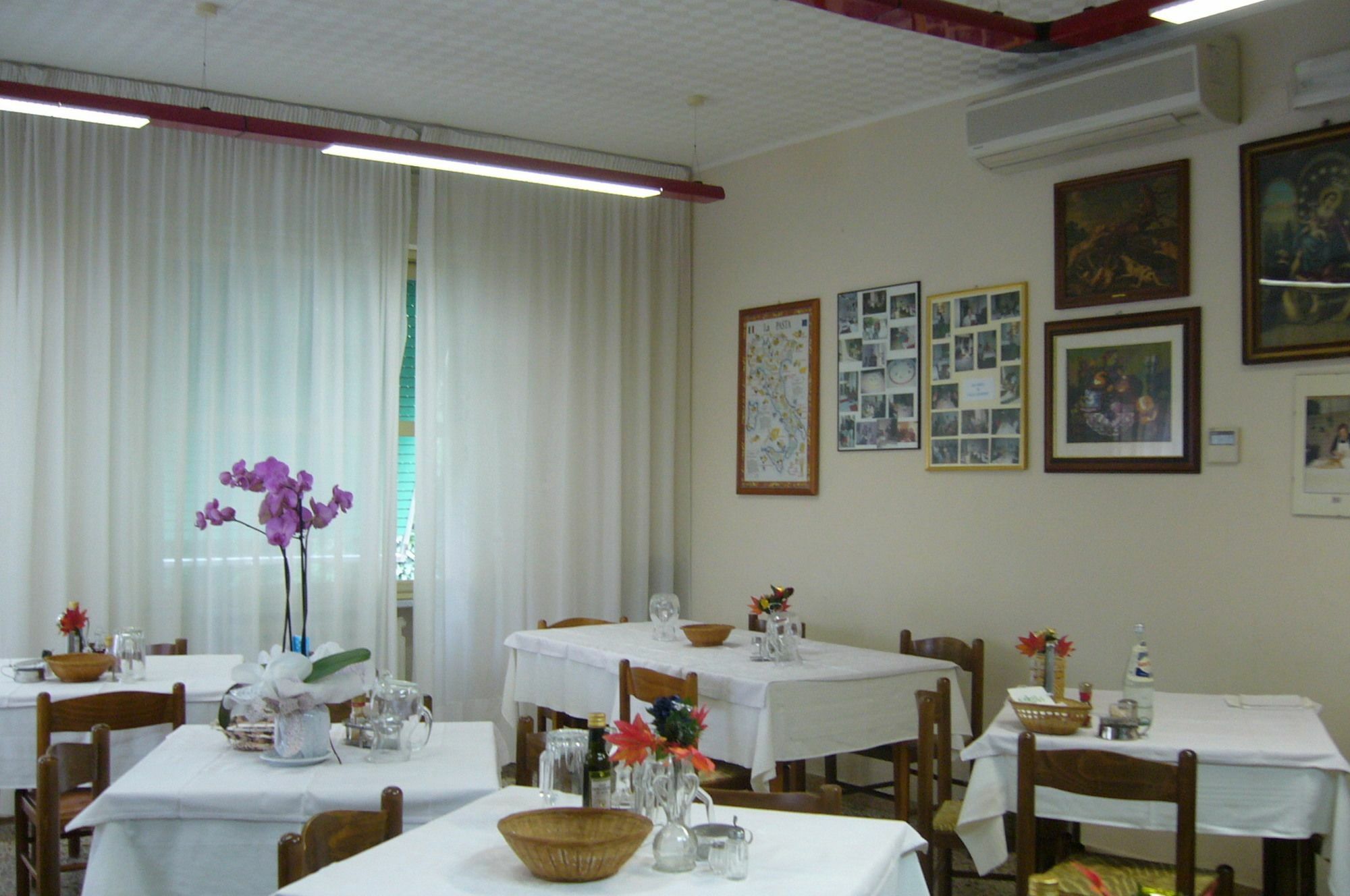 Albergo Villa Canapini تْشيانشانو  تيرمي المظهر الخارجي الصورة