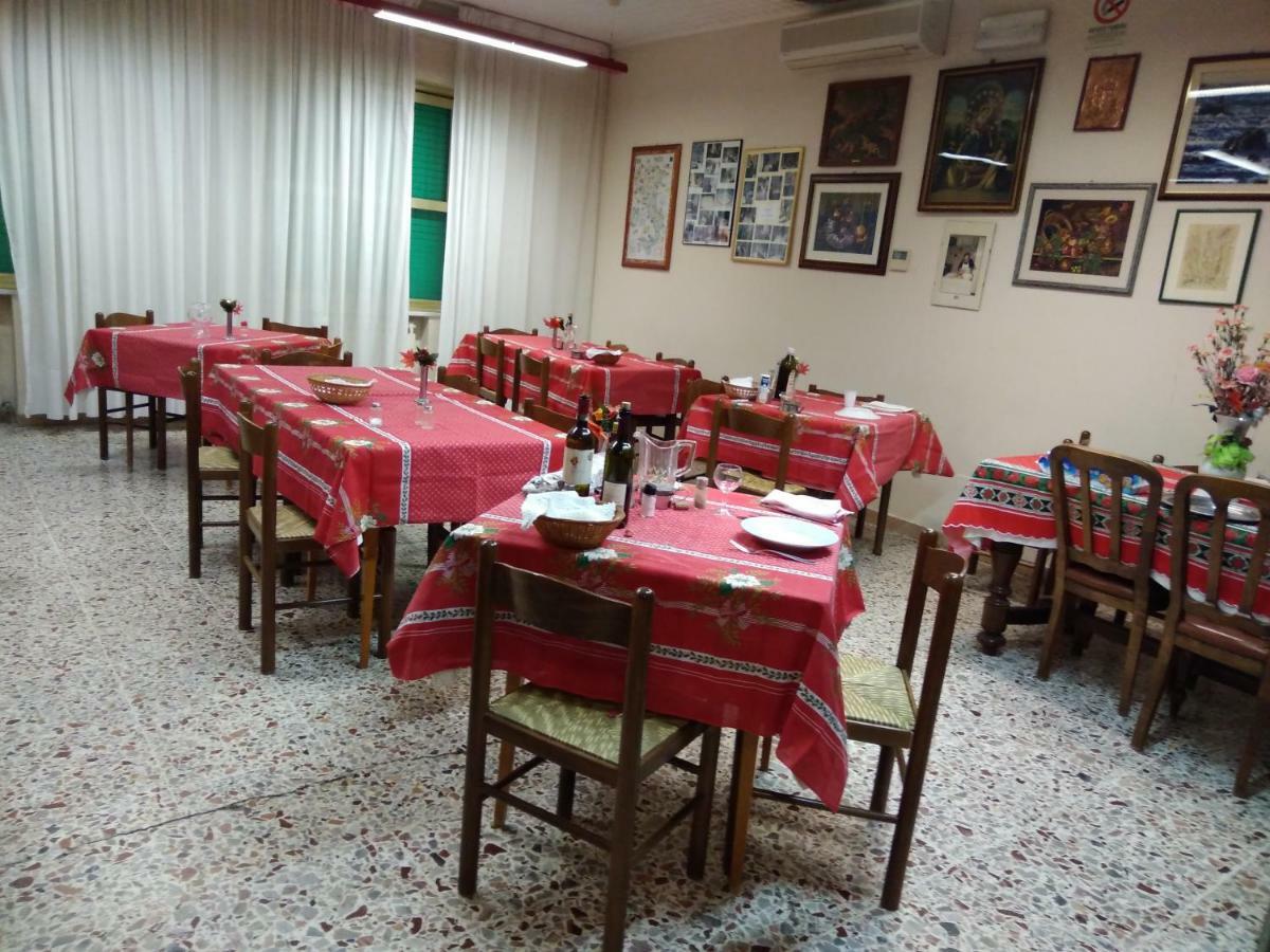 Albergo Villa Canapini تْشيانشانو  تيرمي المظهر الخارجي الصورة