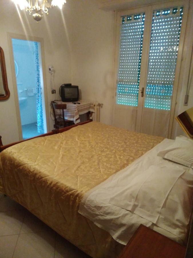 Albergo Villa Canapini تْشيانشانو  تيرمي المظهر الخارجي الصورة